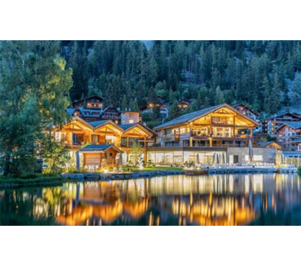 Visite de l'hôtel-spa "Au Club Alpin", spectacle et cocktail dinatoire