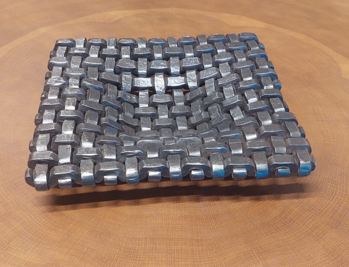 Plat en acier forgé